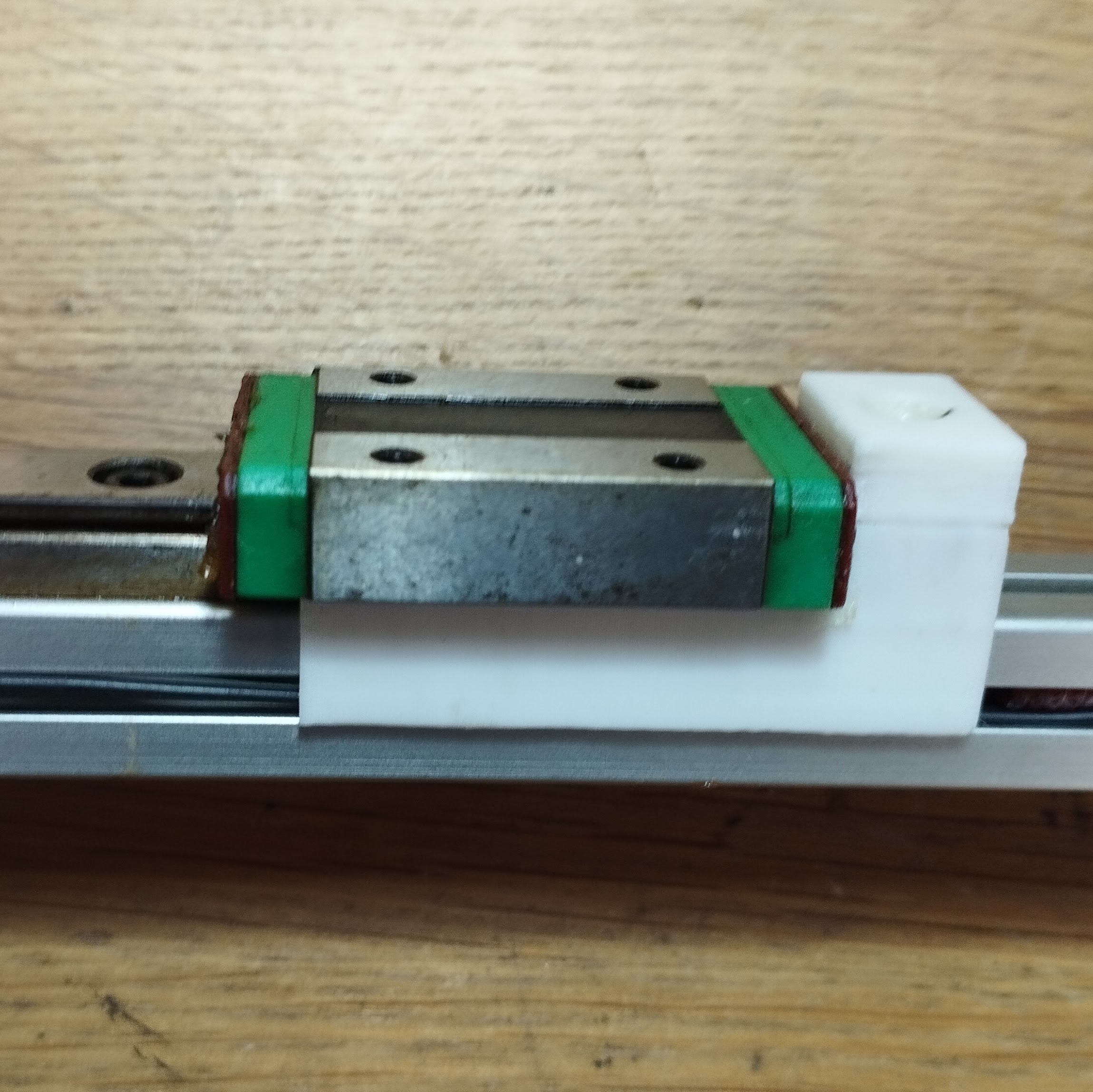 Linear Bearing Greaser