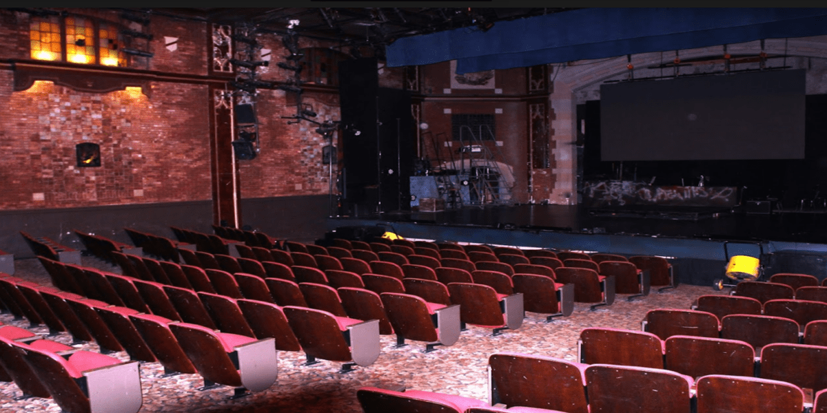 2 E. Main Street, Smithtown, NY 11787 New York Commercial Real Estate