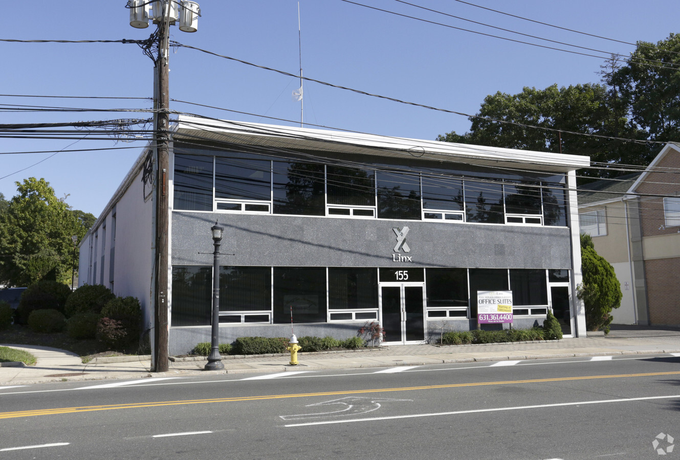 155 E. Main Street, Smithtown New York Commercial Real Estate