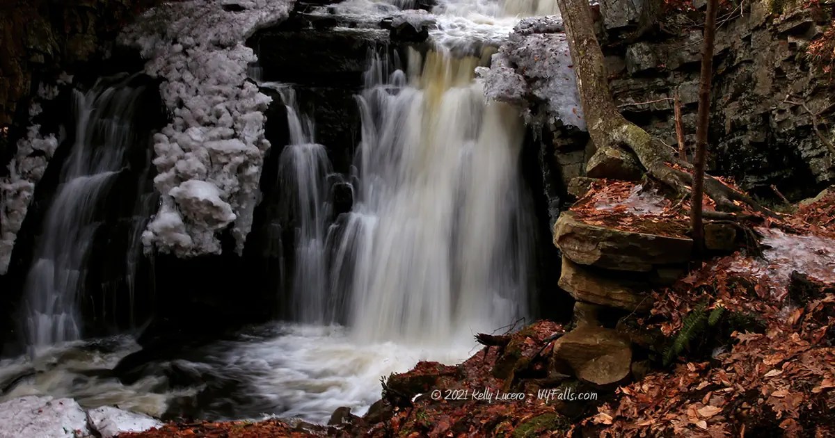 Snook Kill Falls (Wilton, NY) Waterfall Visitor's Guide