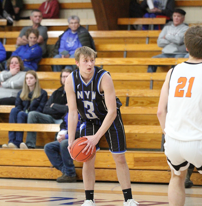 Hunter Holtti looks for an open a teammate during a recent game in NY