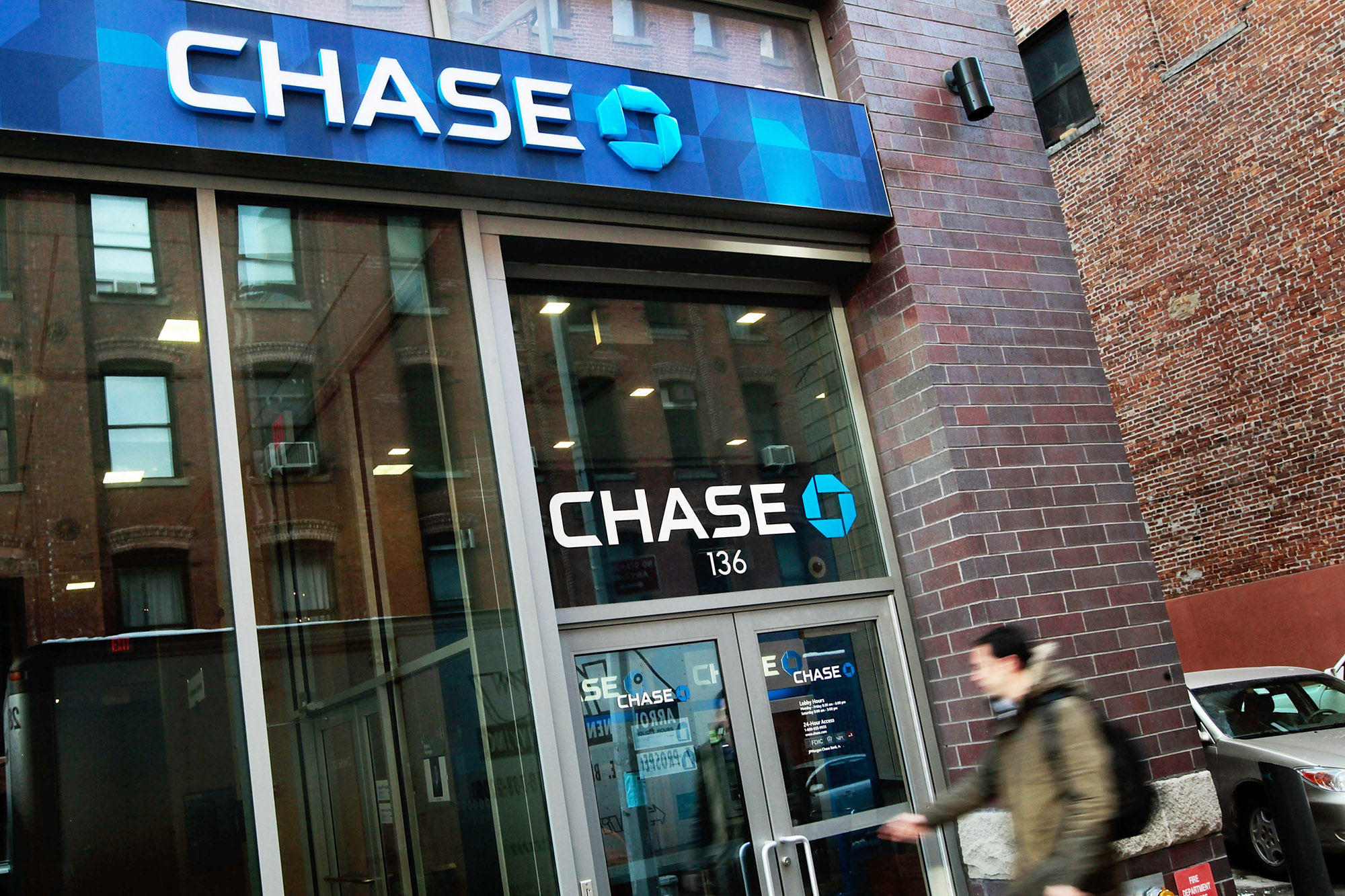 Chase bank opens after Target security breach
