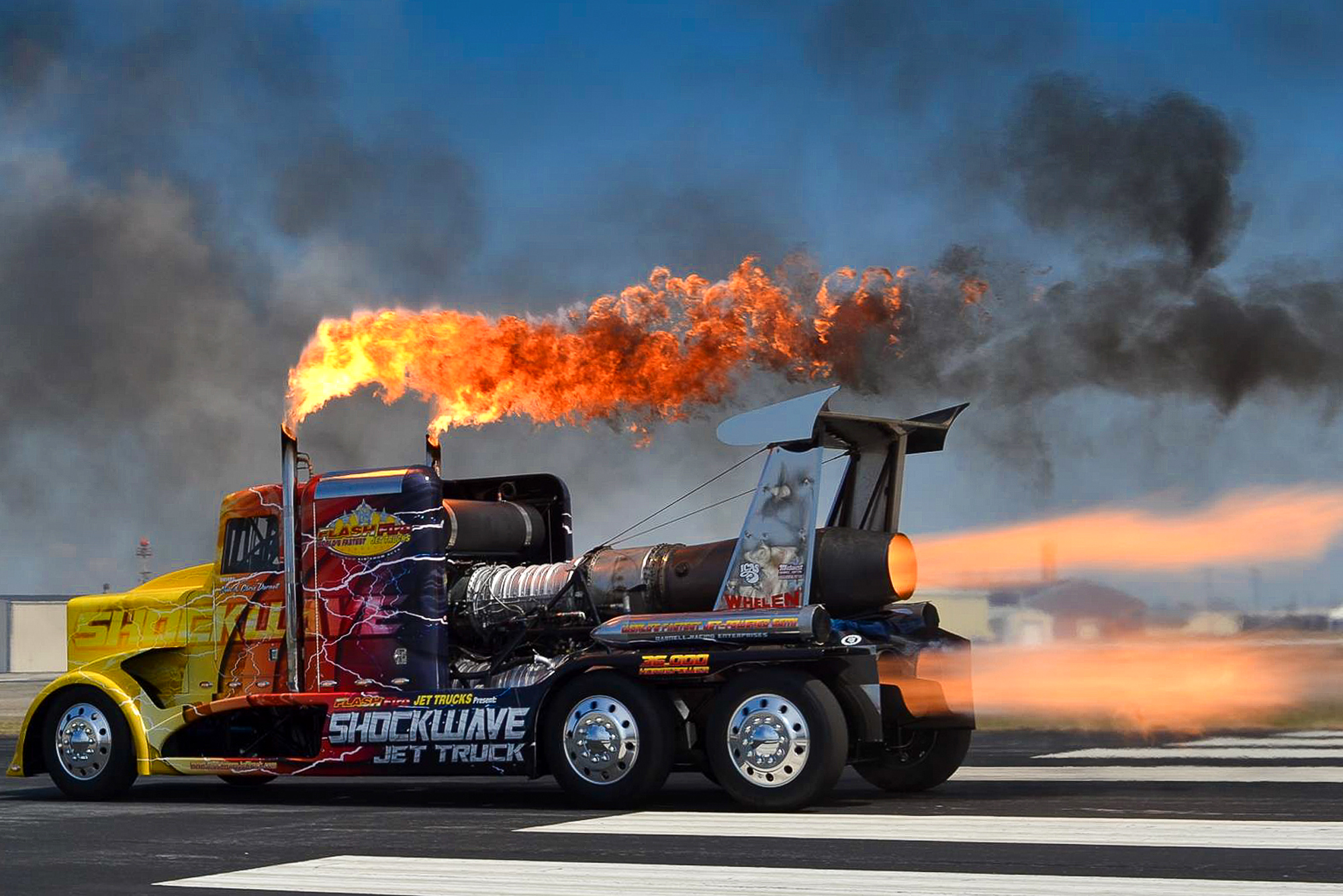 Jetpowered truck reaches speeds nearing 400 mph