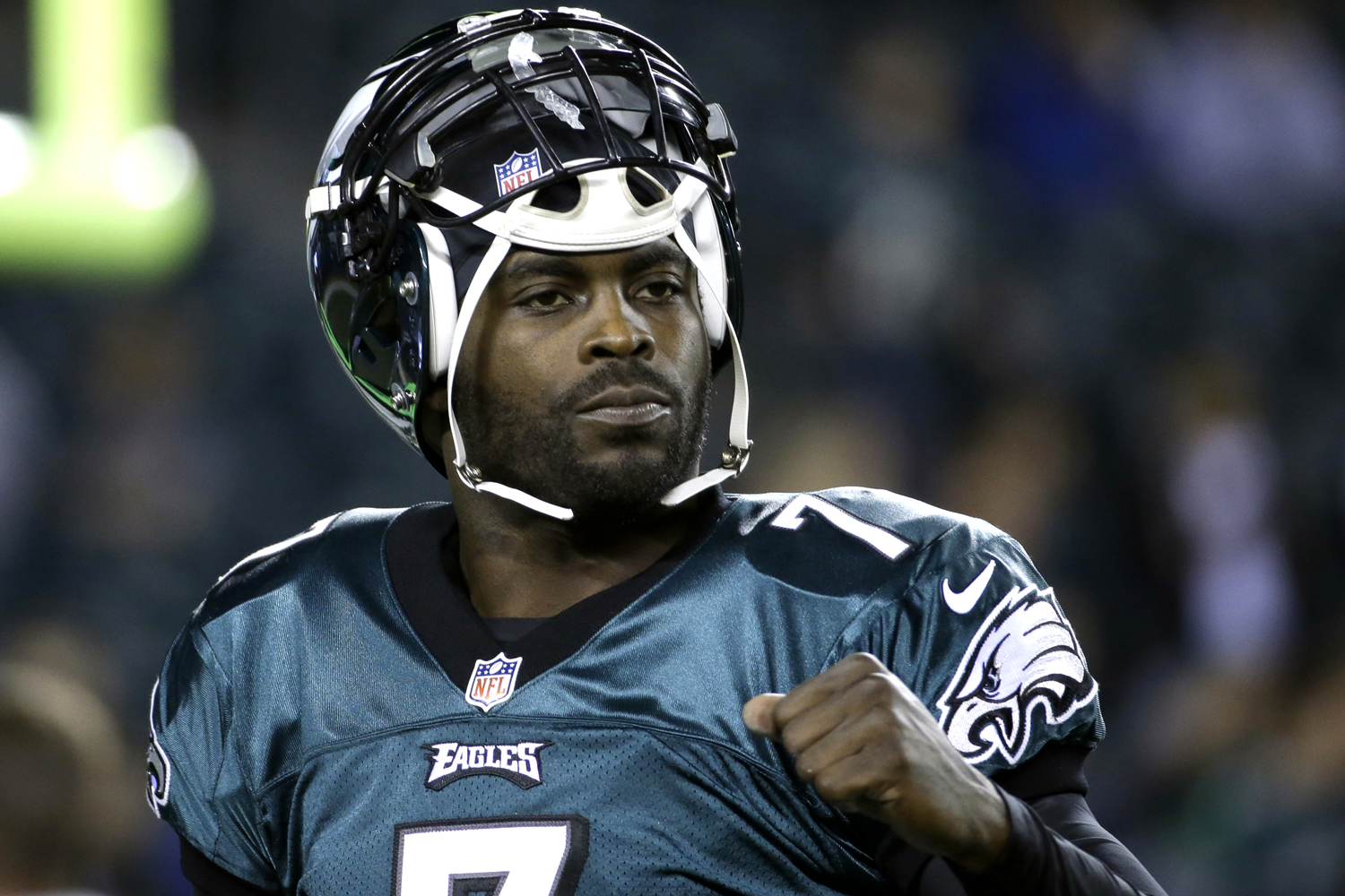 Why we can’t Michael Vick’s dogfighting past
