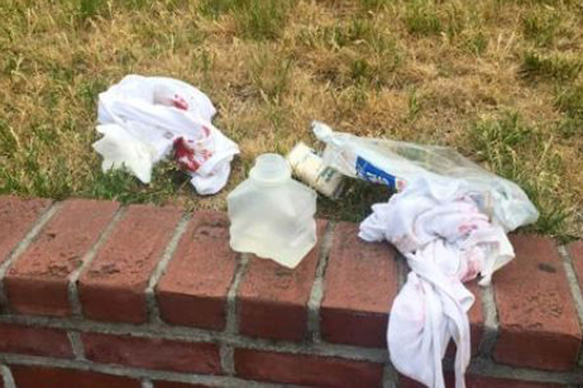Lesbian love triangle sparks acidthrowing street brawl