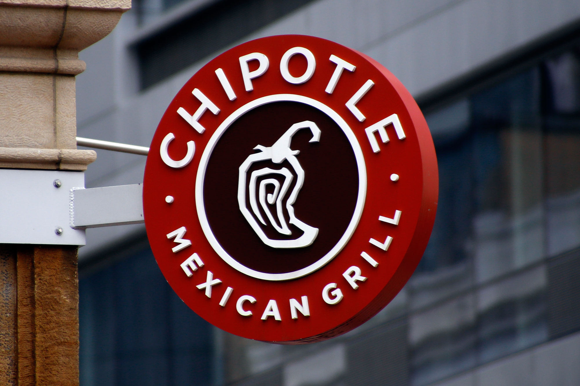 Norovirus confirmed in person who got sick at Chipotle