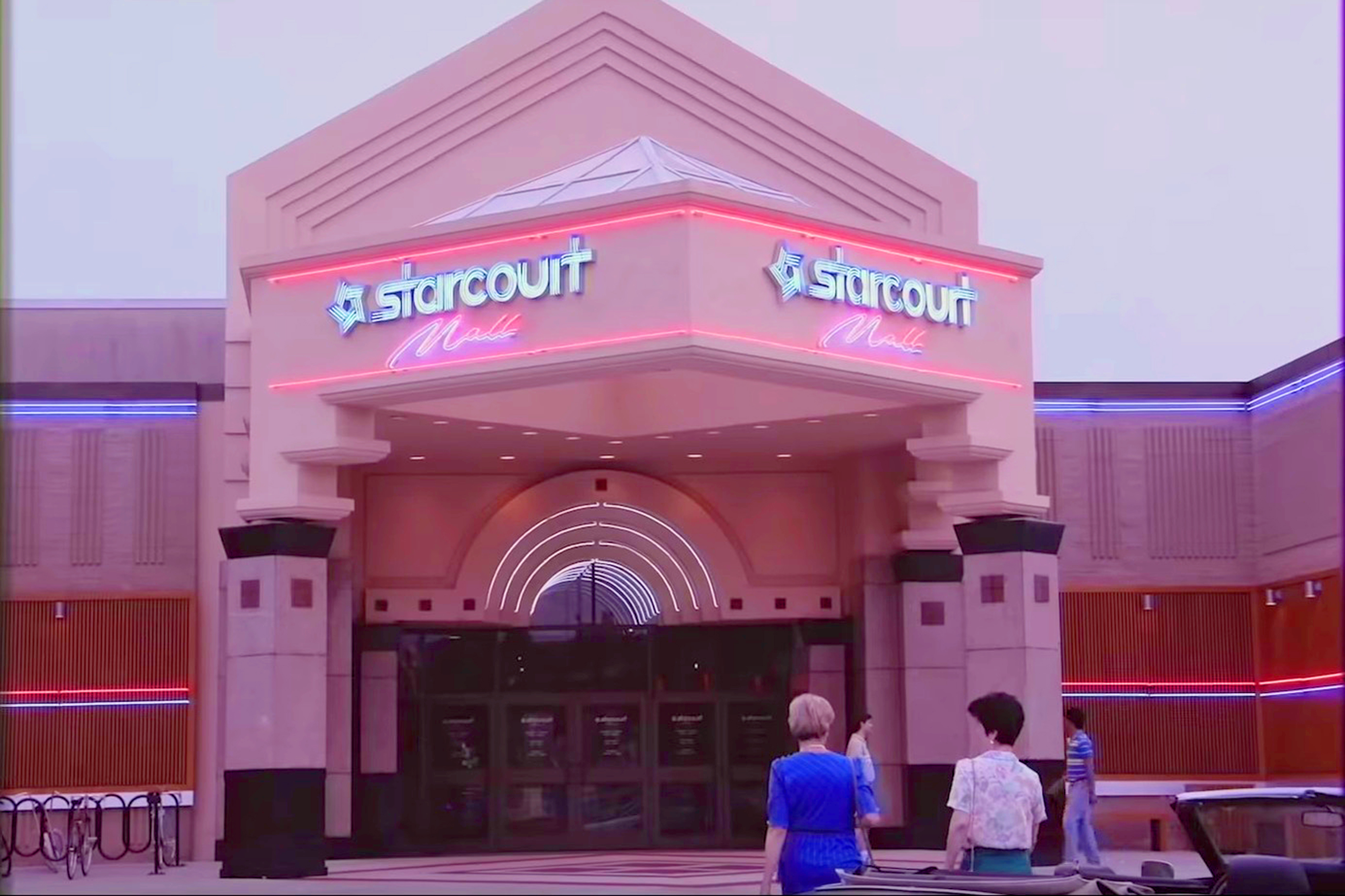 New season of 'Stranger Things' brings back mall nostalgia