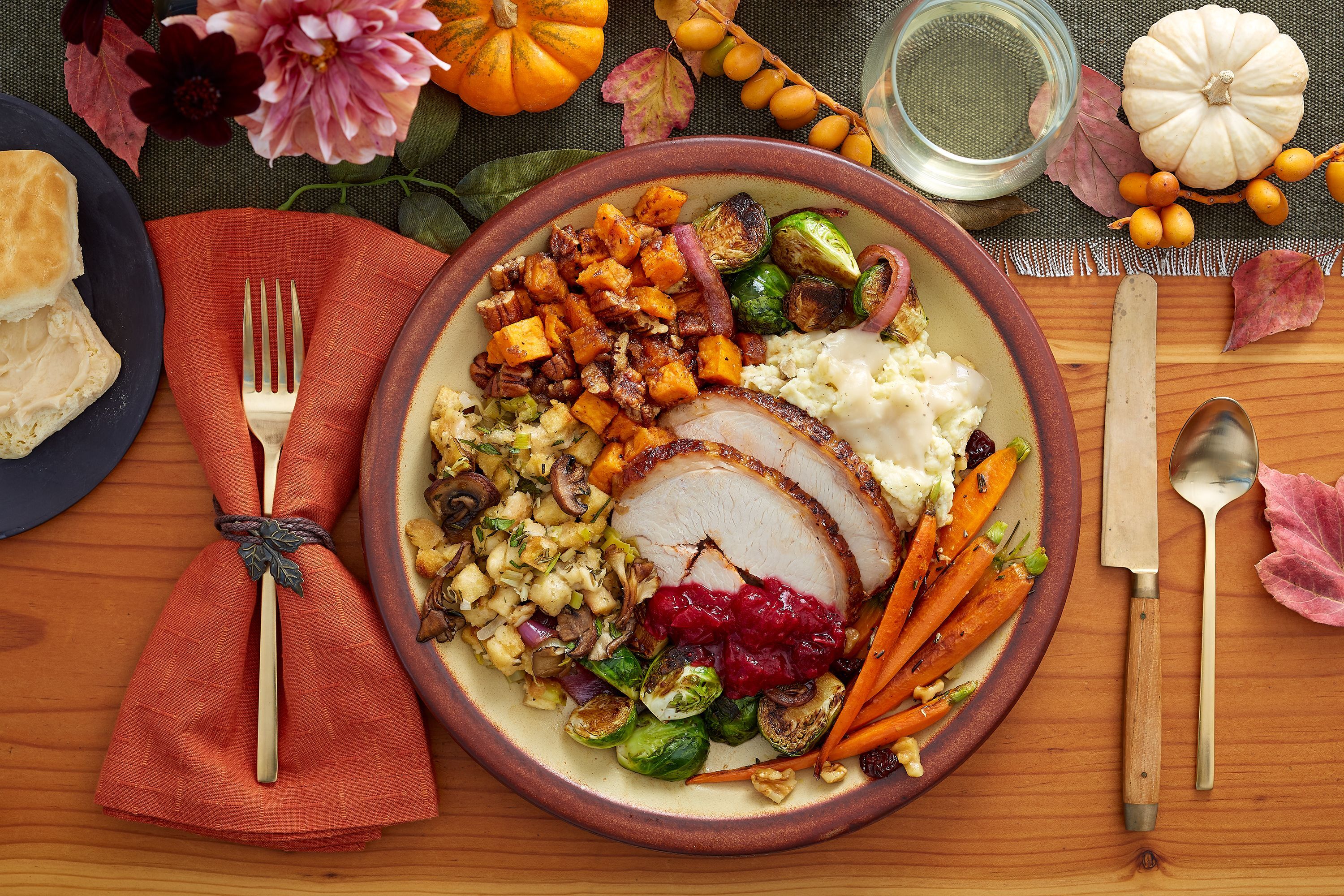 Thanksgiving meal kits and delivery services for an easy feast