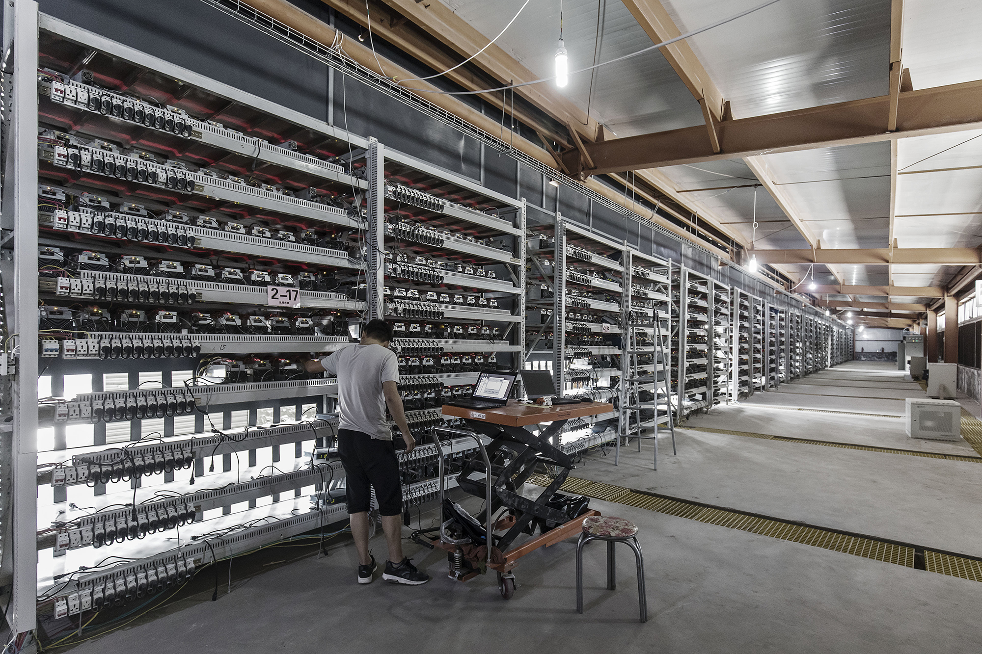 China's Inner Mongolia to end cryptocurrency mining projects