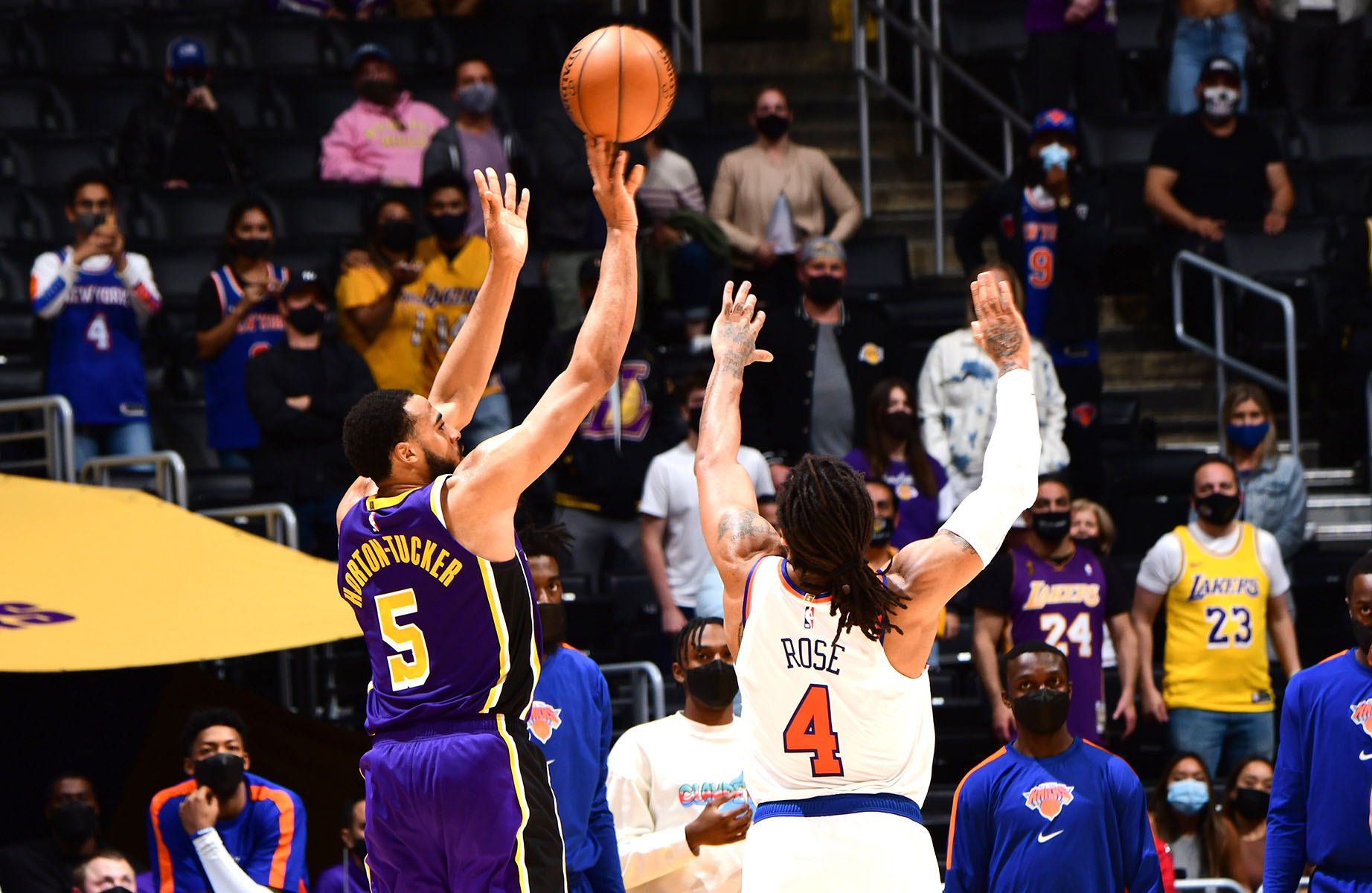 Magnificent News Starting Lineup Knicks lose OT crusher to Lakers as