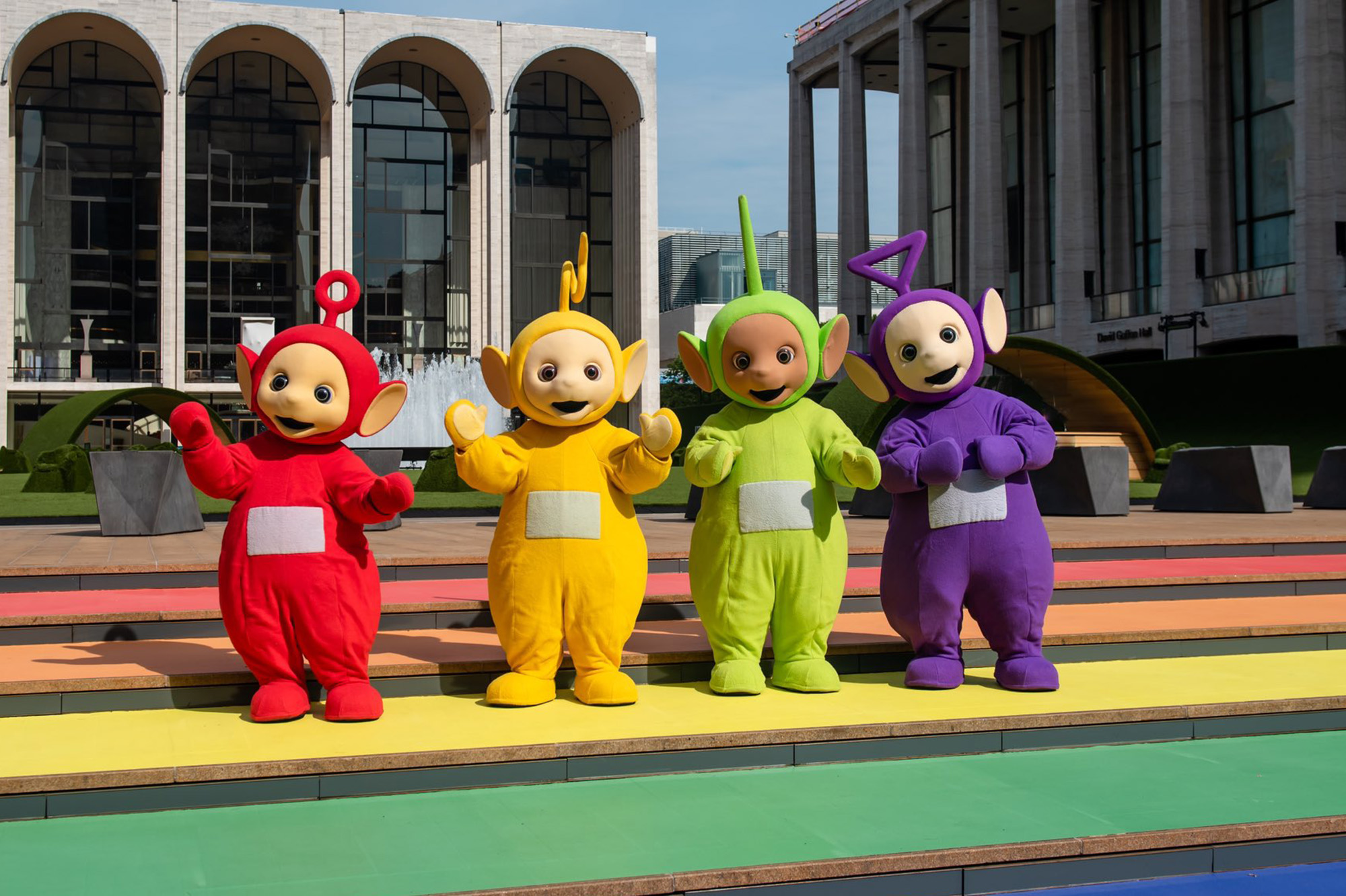 Fans call out major mistake in Teletubbies' COVID vaccine PSA