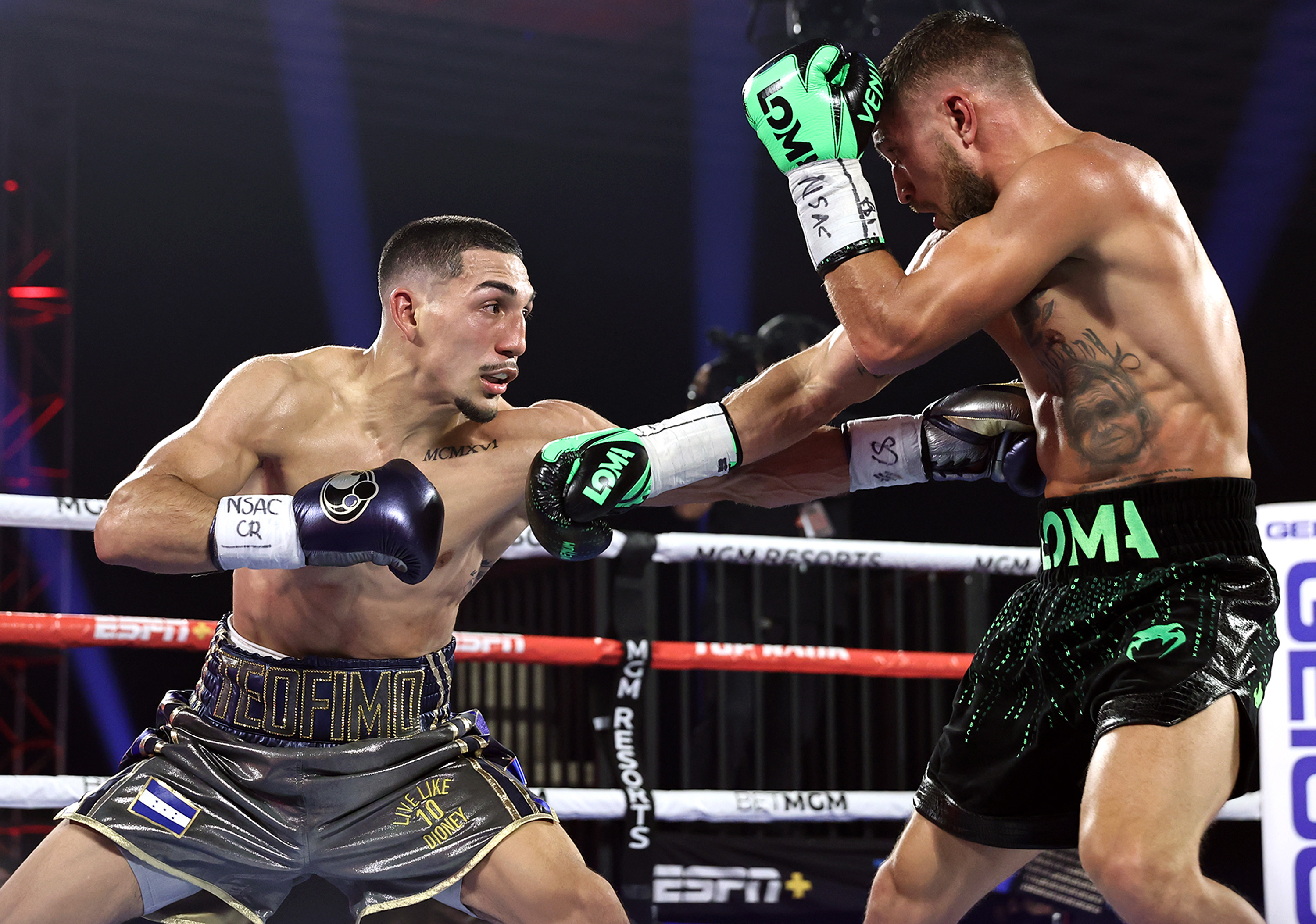 Teofimo Lopez 'back for everything' after lifethreatening decision