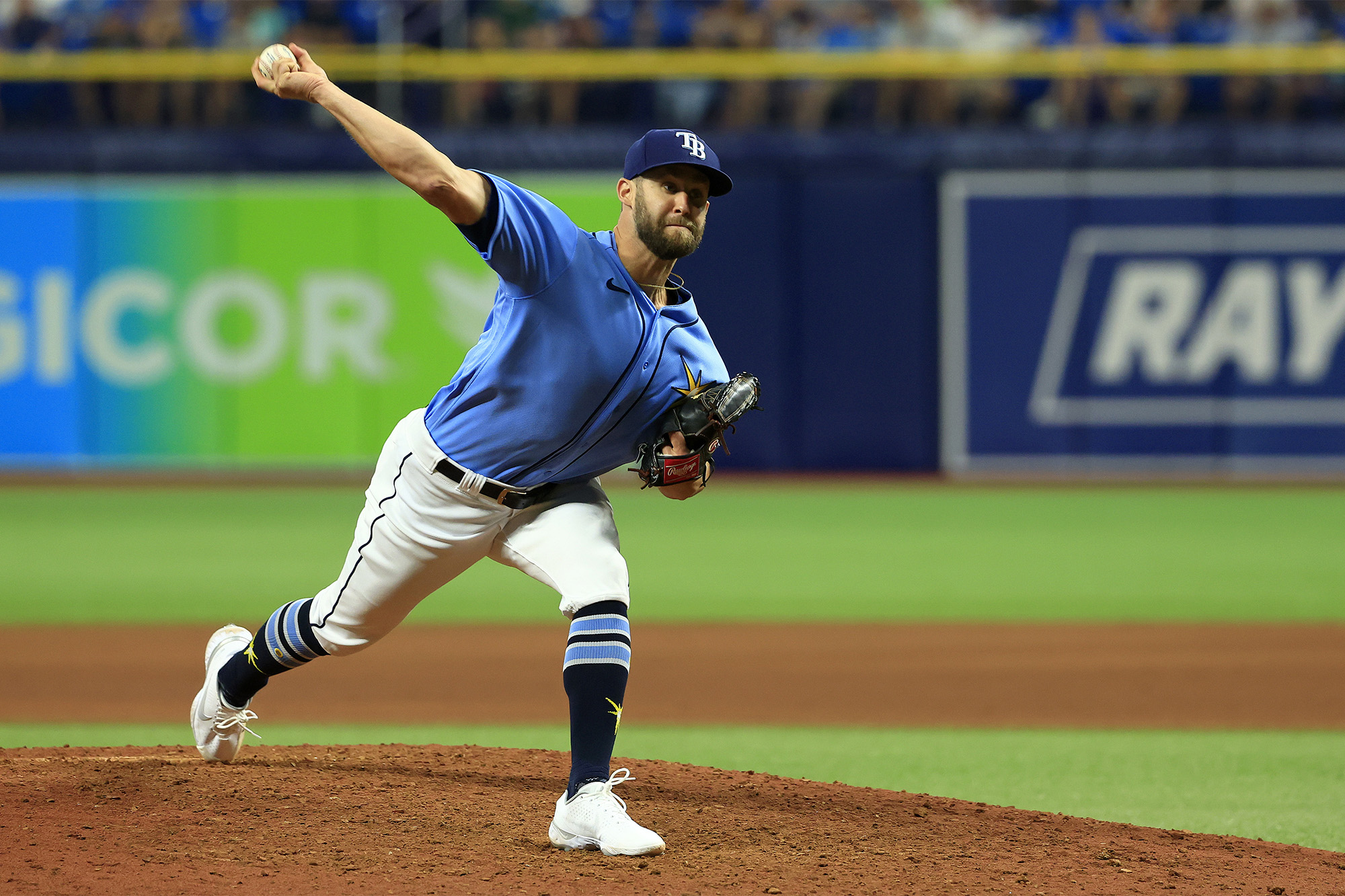 Yankees claim Luke Bard off waivers from Rays