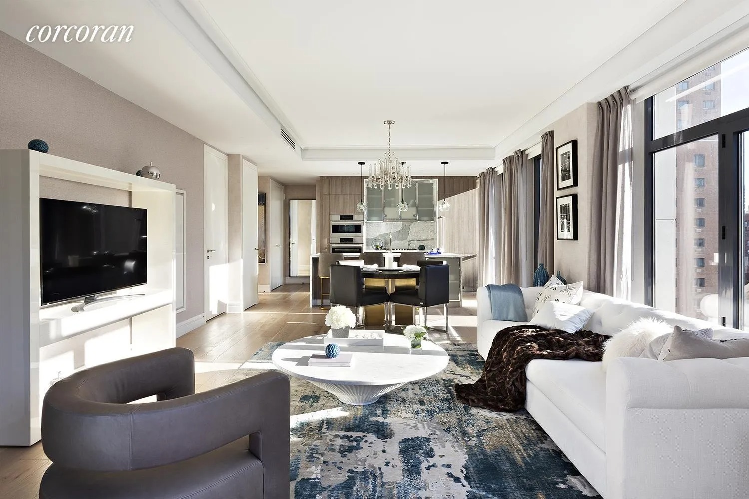 Exclusive 'Summer House' See Carl Radke, Lindsay Hubbard's NYC apartment