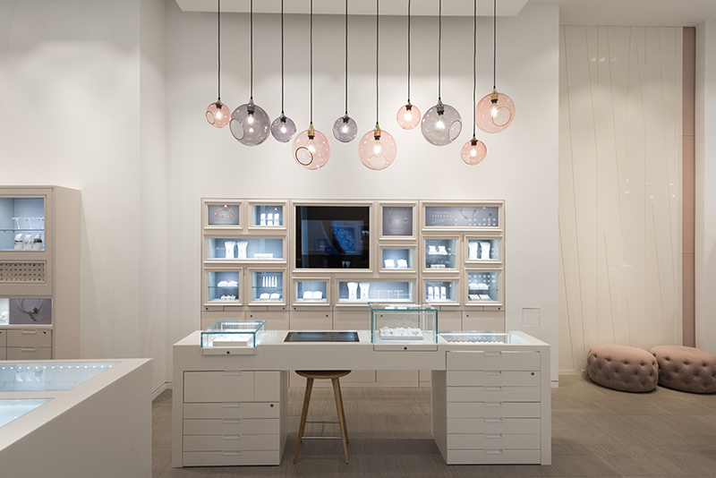 Shawmut to complete 13 stores at Westfield World Trade Center Mall NYREJ