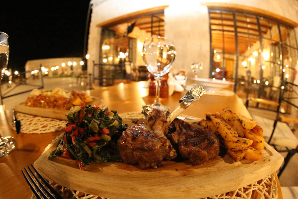 Nyssa Restaurant & Entertainment Center