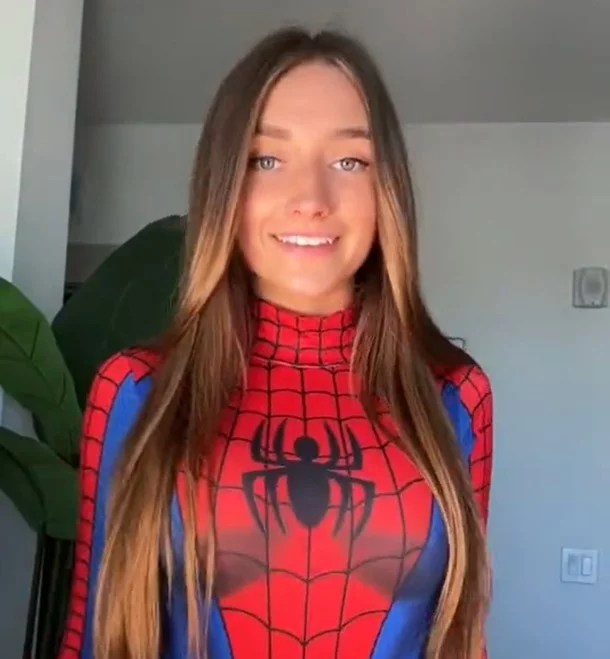 Skylar Mae Leaks Onlyfans Sensation Who Is Taking The World Of