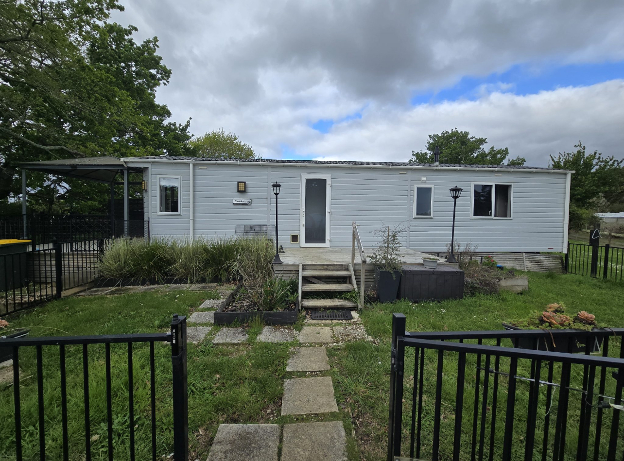 2017 SHERATON Tiny Home For Sale Made in England