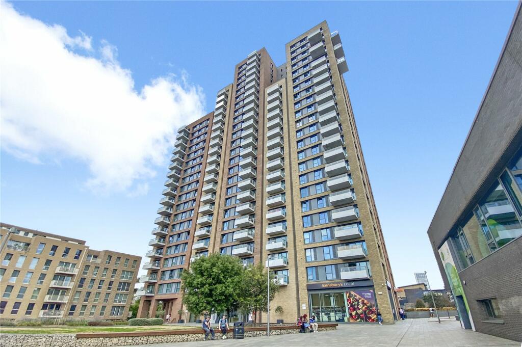 Jefferson Plaza and Marner Point E3 Development in Bow Oliver Jaques