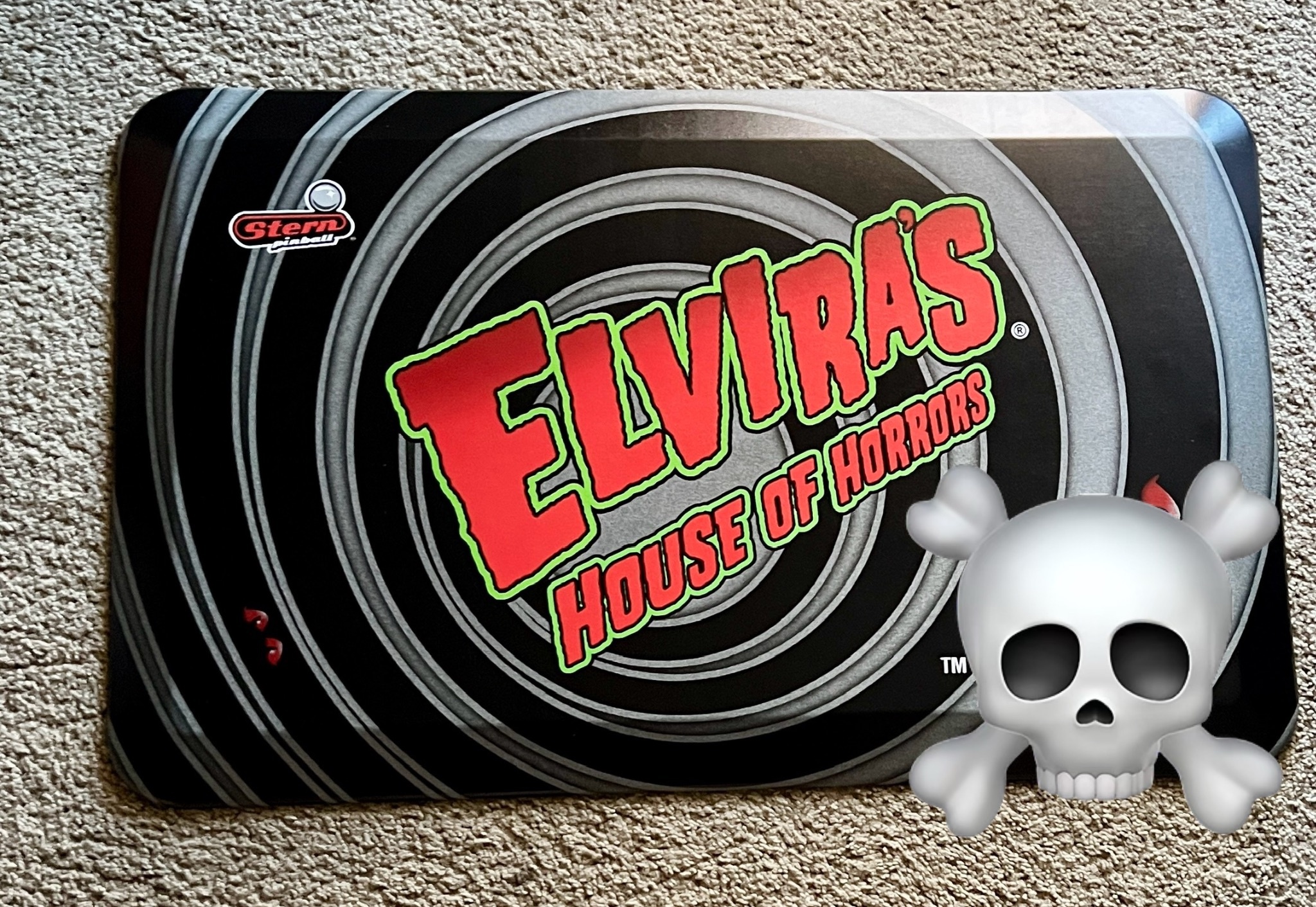 Elvira Dust Cover and Mat arrived. Stern Pinball