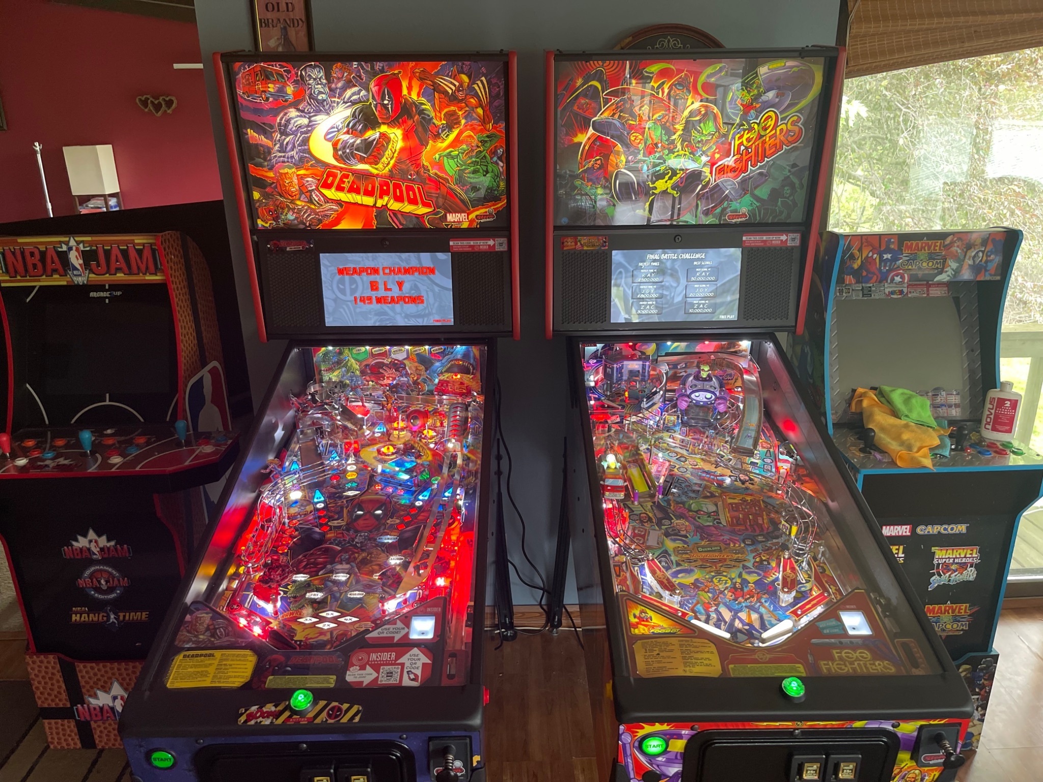 For sale Deadpool (Pro) massive price drop Pinball machines for sale