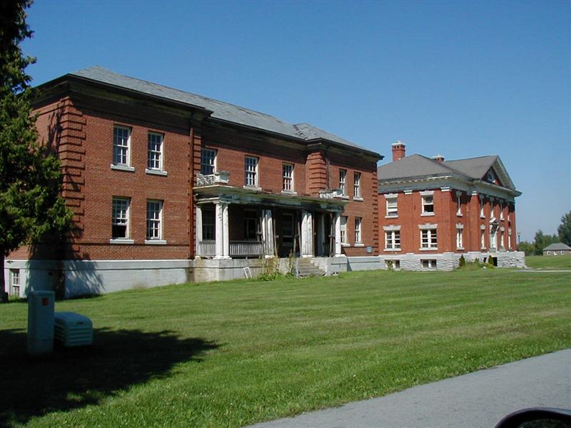 Taken on 9/3/04 One of the unrestored parts of Sackets Harbor Madison