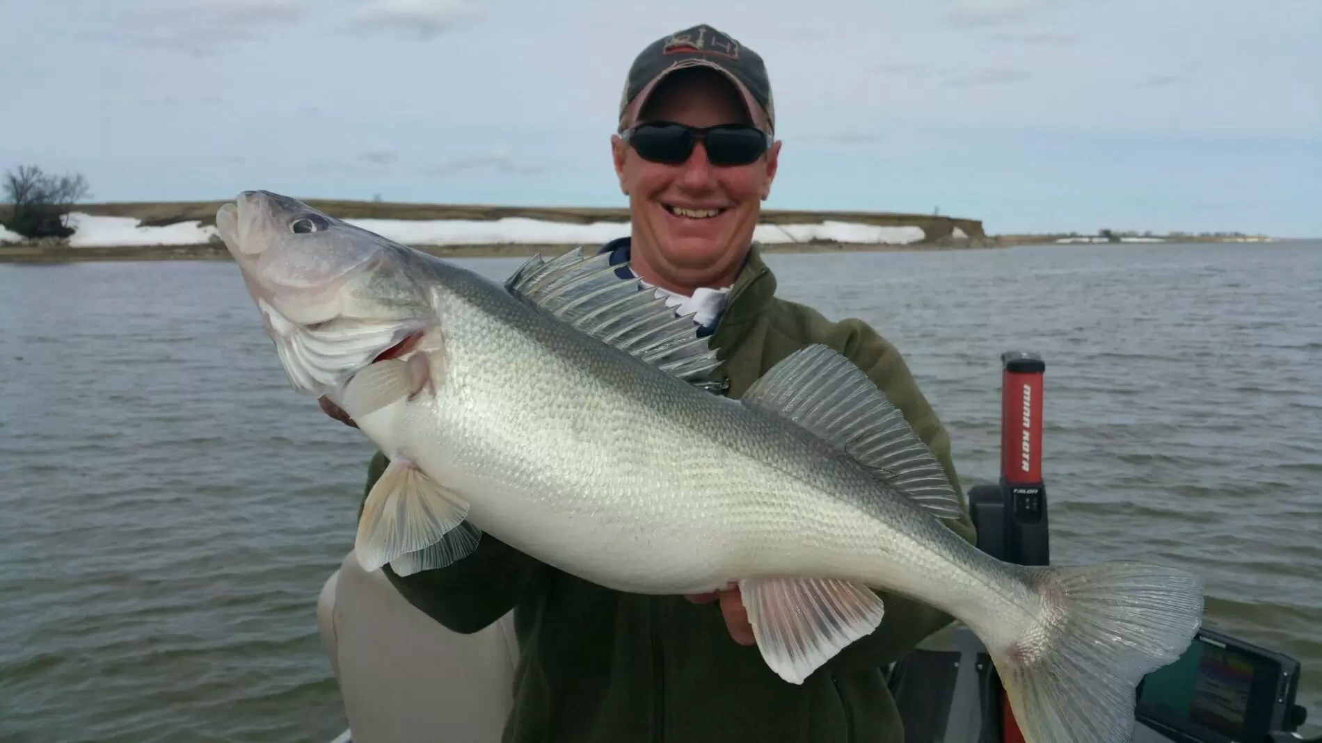 Lake Oahe Walleye Fishing Guide & Resort in South Dakota Oahe Wings