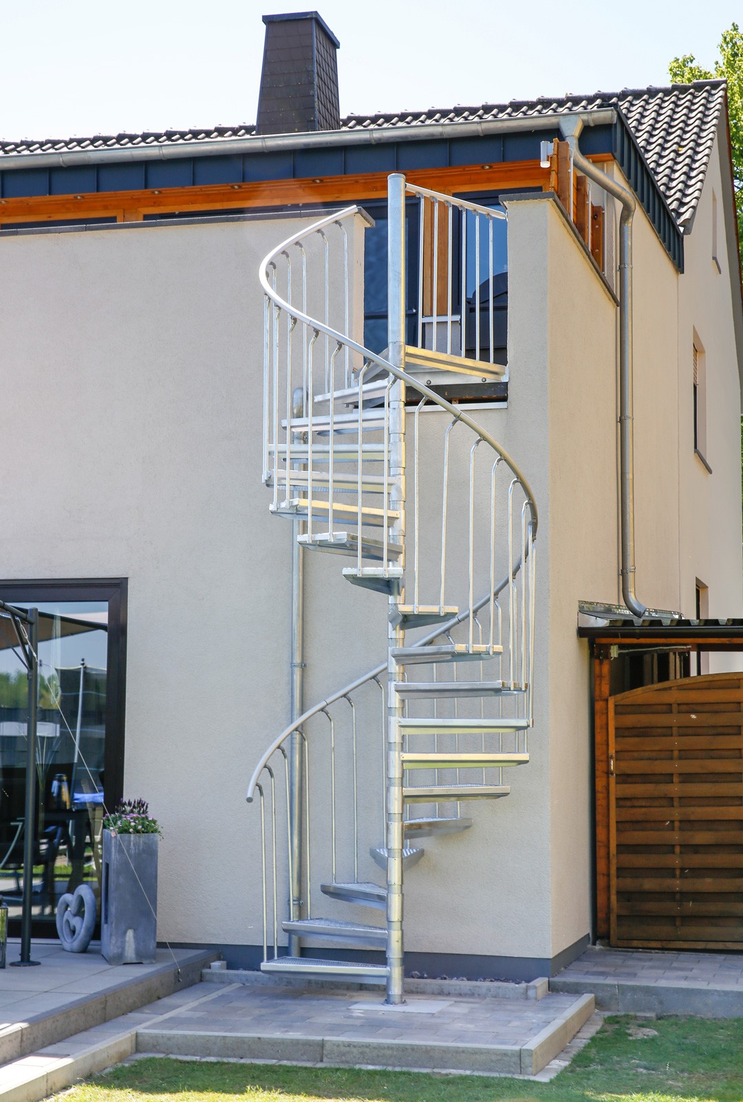 Scarva L / XL / XXL WPC Spiral Staircase 130 / 160 / 180 cm Oak Factor