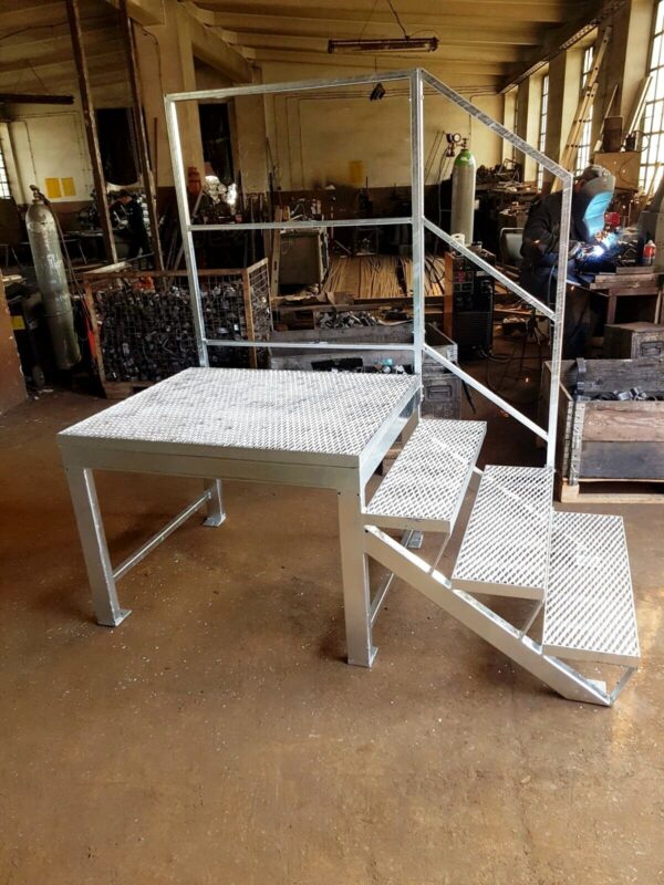 Garden Outdoor Reinforced Metal Galvanised Steel Stairs Oak Factor