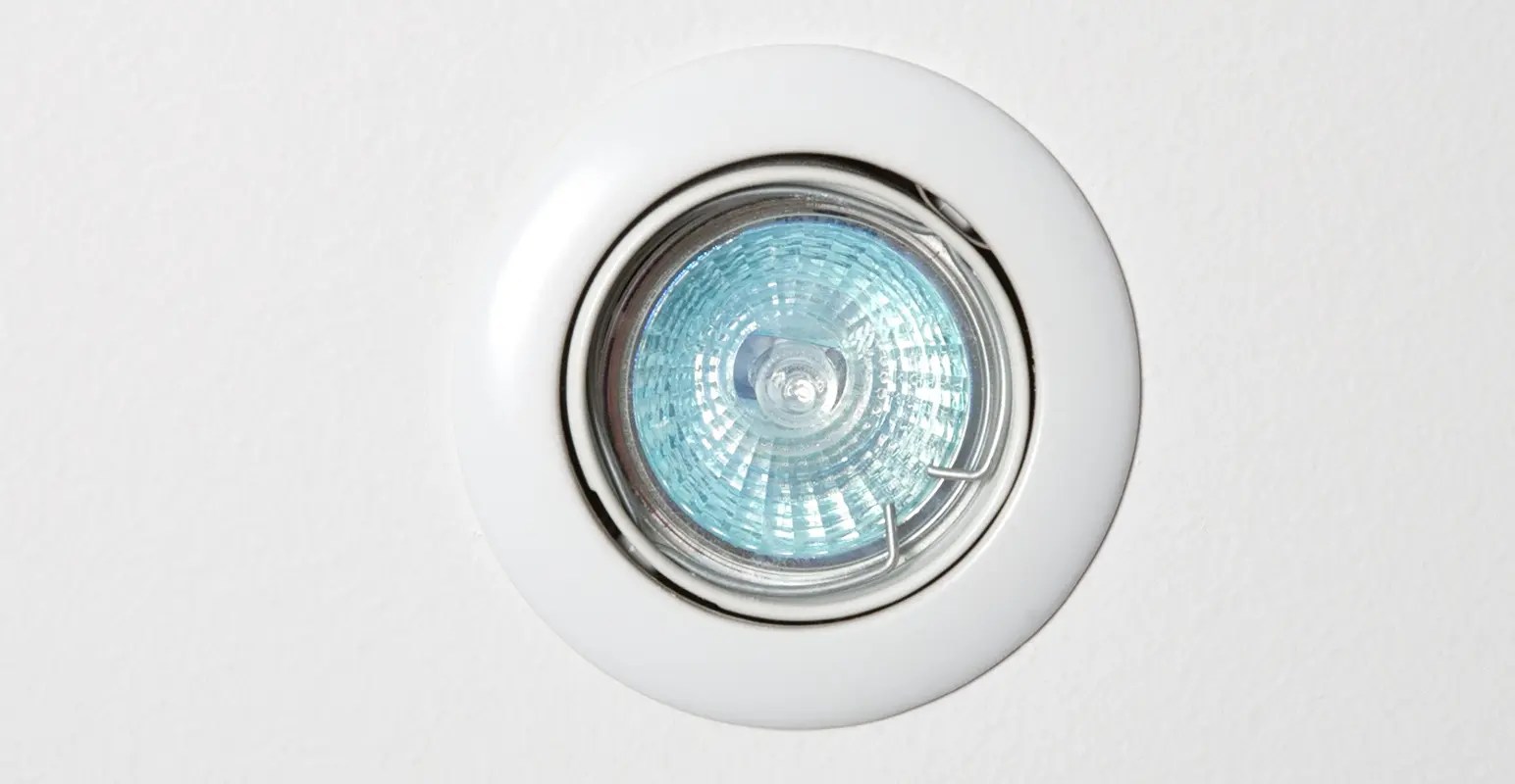 Maintenance Oak Housing