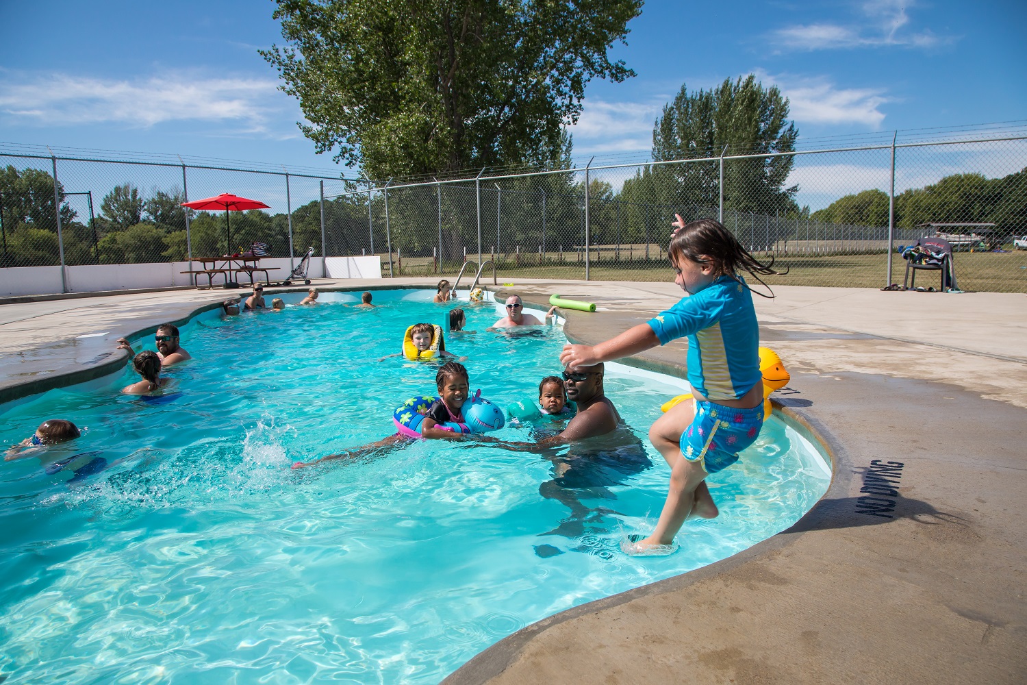 Golf Rates & Passes Oak Island Resort and Golf Oak Lake Beach, MB