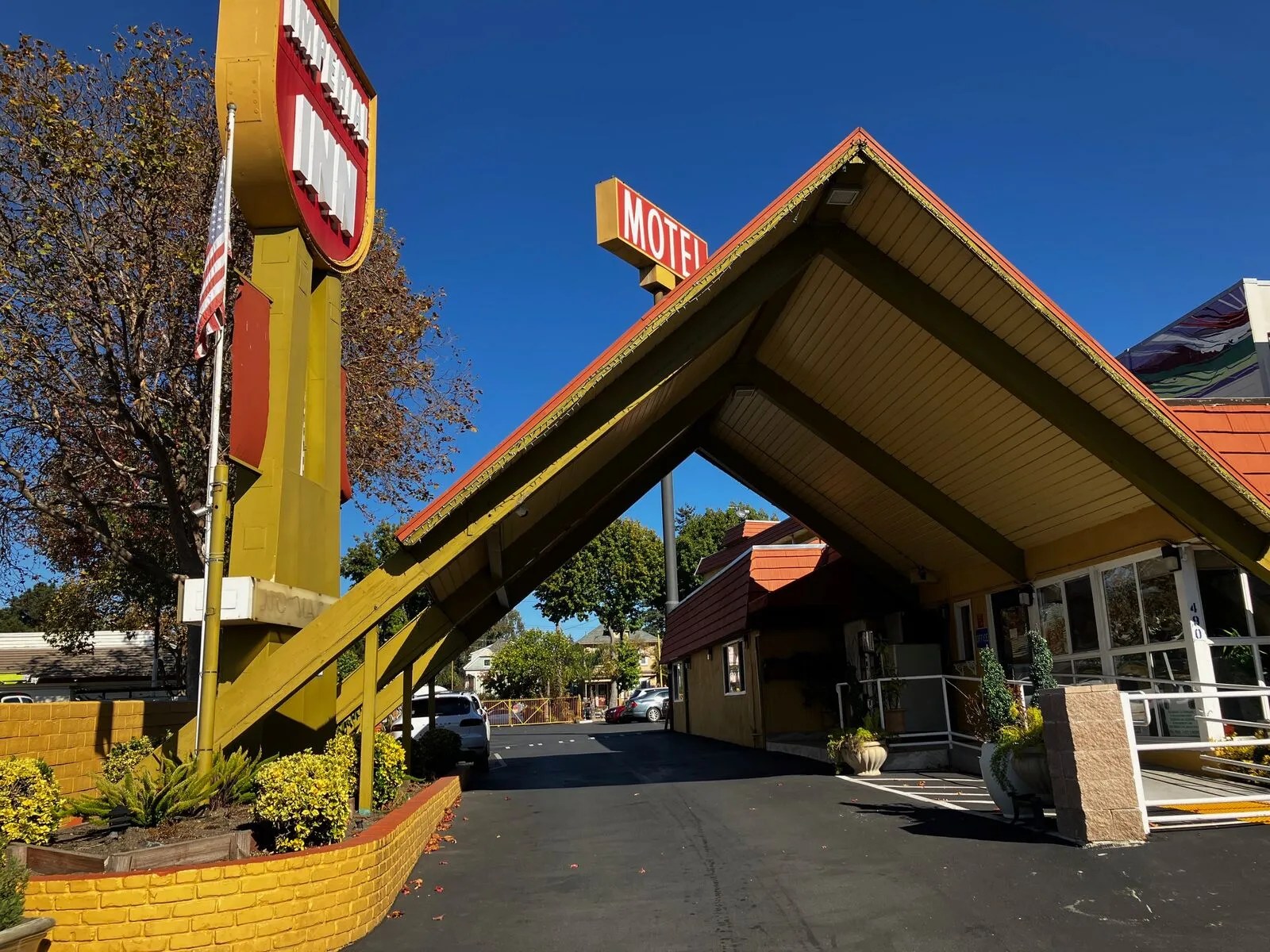 Oakland is getting 15M from the state to turn a Temescal motel into
