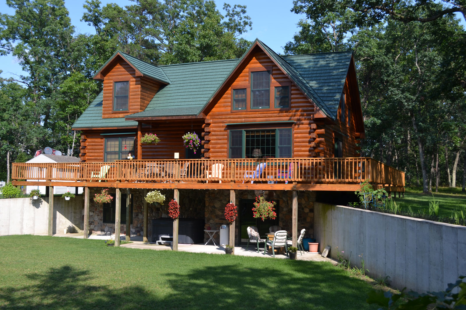 What Is The Difference Between A Porch And A Deck? What You Should Know