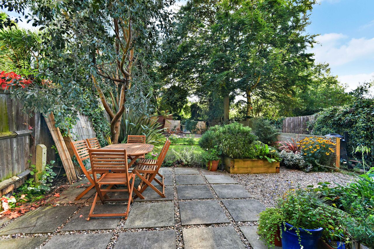 Hopton Road, Streatham, London Oaks Estate Agents London