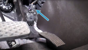 7 Symptoms of a Bad Accelerator Pedal Position (APP) Sensor