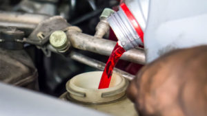 7 Symptoms of Burnt Transmission Fluid (and What To Do About It)