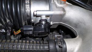 11 Causes of Car Engine Hesitation When Accelerating