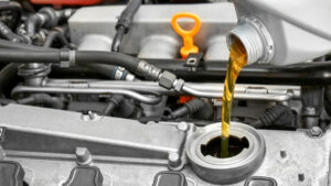 5 Symptoms of Low Engine Oil Level (DON'T Ignore These)