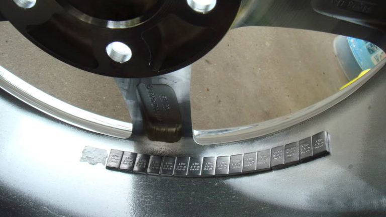 7 Causes of Steering Wheel Shaking (at Low and High Speeds)