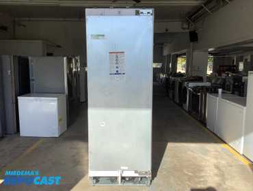 Repocast.com® | Thermador T30IR905SP-Upright Refrigerator