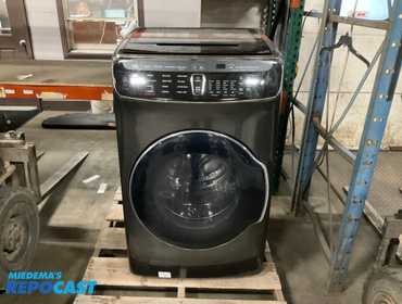 Repocast.com® | Samsung WV60M9900AV/A5 Dual Clothes...