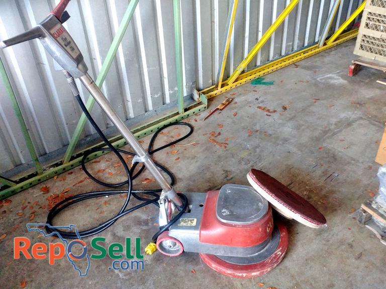Reposell.com | Clarke floor maintainer model 1700,...