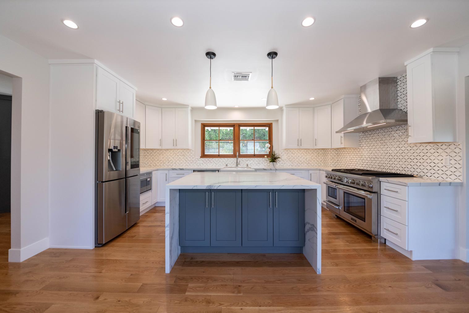 General Remodeling Oasis Builders, Inc.