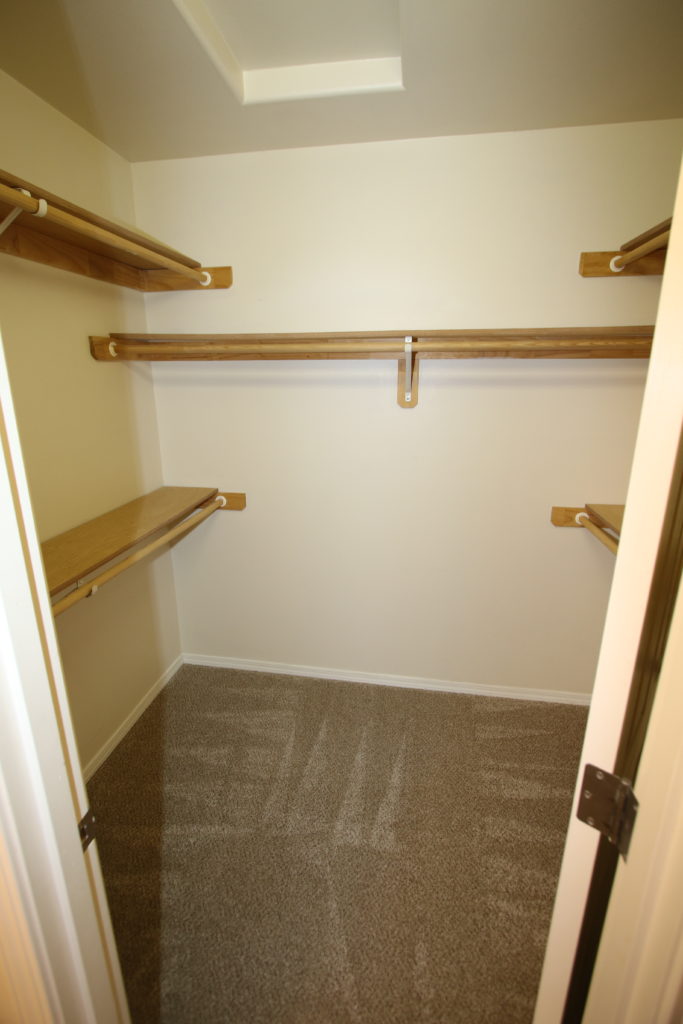 6035 Spruce Meadows Loop Obanion Relocation Services