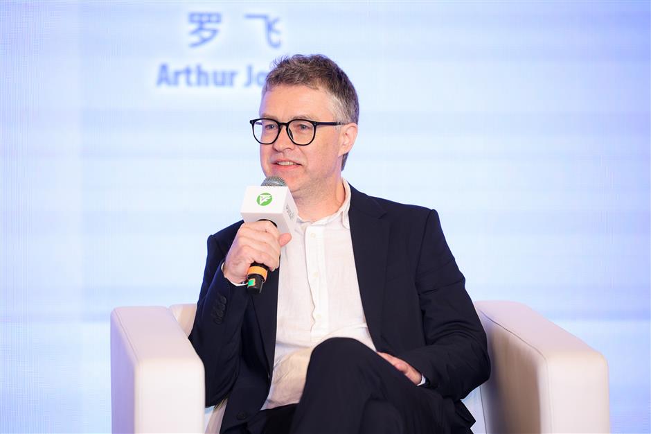 Zooming in on development of Chinese documentaries SHINE News