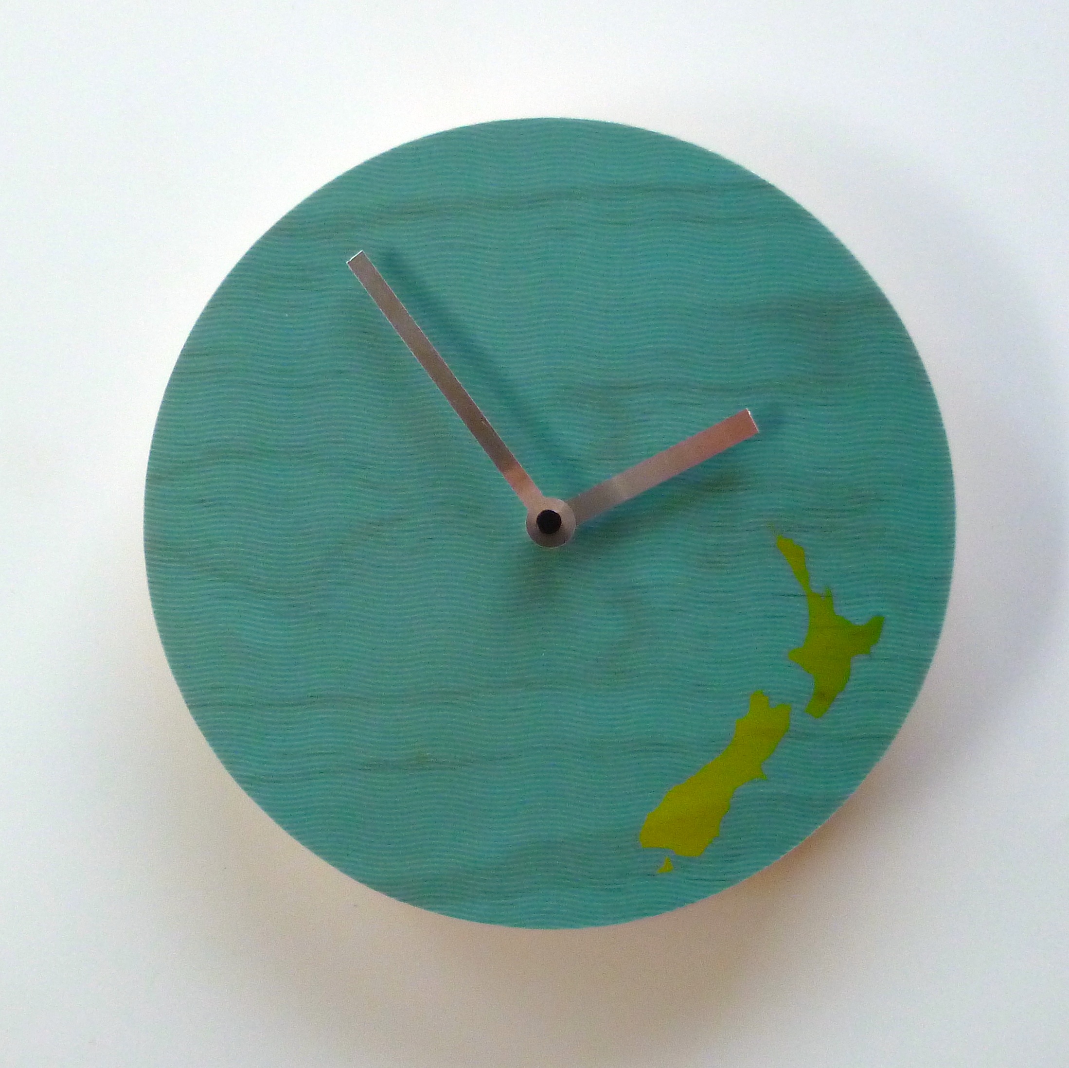 NZ Wave Wall Clock