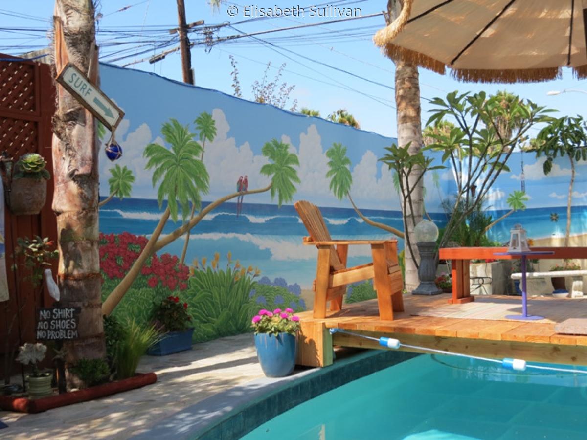"tropical patio mural" (Original art by Elisabeth Sullivan)
