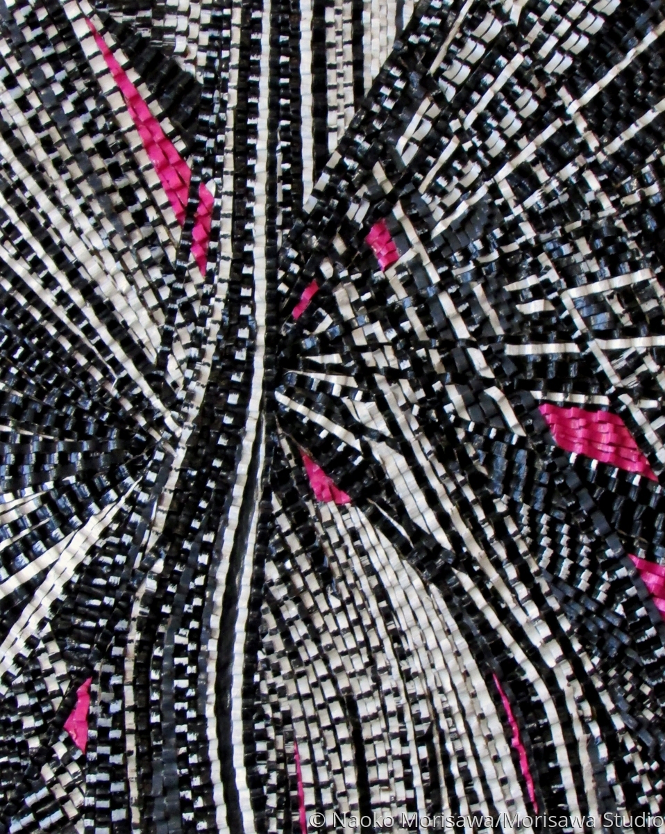 "Voltage III Static Electricity in Paris" (Original art by NAOKO