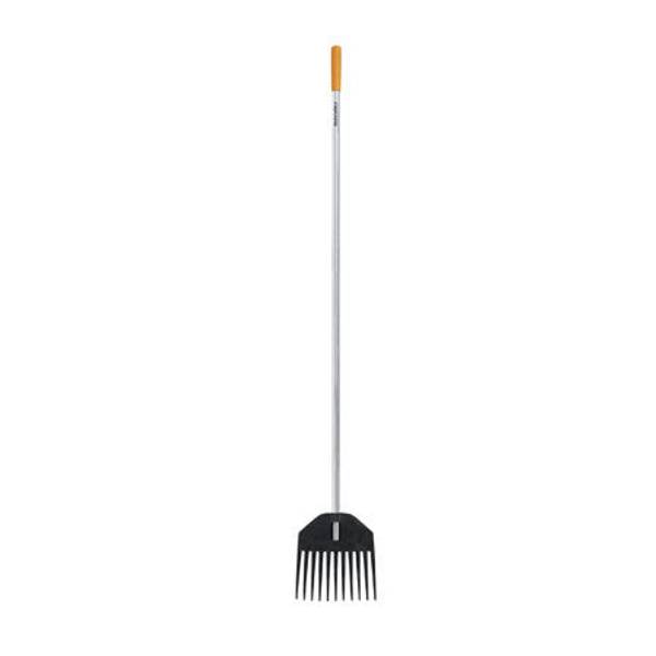 Fiskars Shrub Rake 96615935J Blain's Farm & Fleet