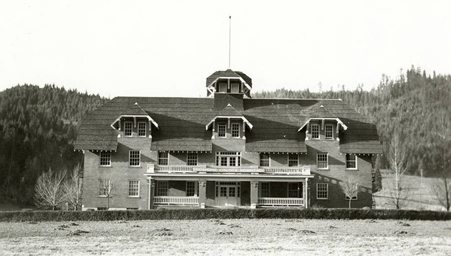 Shoshone County Hospital in Silverton, Idaho BarnardStockbridge